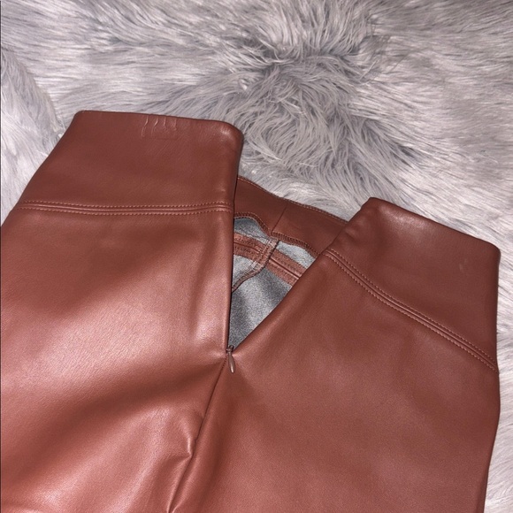 Express High Waisted Faux Leather Seamed Pencil Skirt Size 0 - Picture 11 of 12